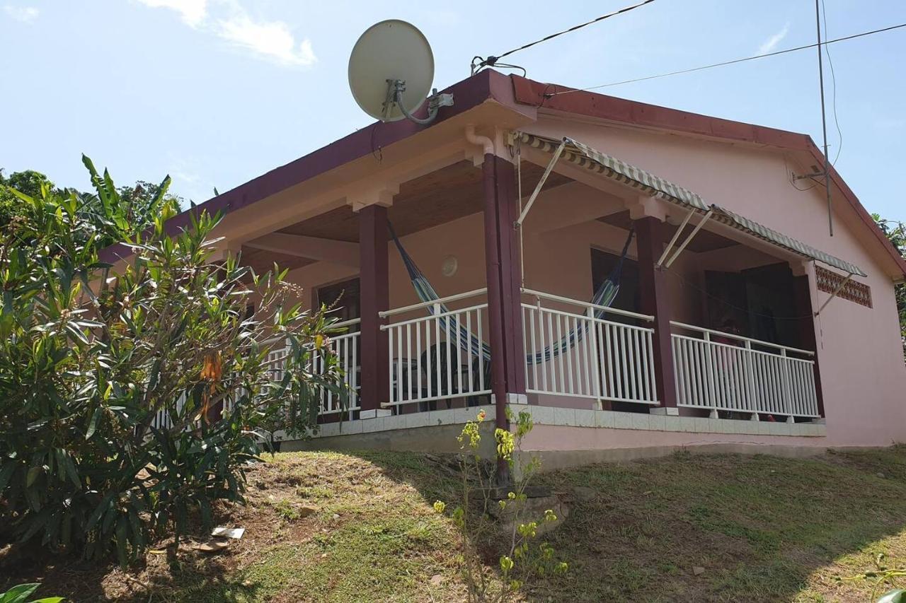 Le Petit Robert Maison F3 Plein Pied Le Robert Exteriör bild